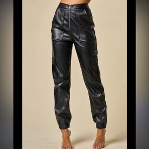 Blue Blush Women’s M High Waist Vegan Leather Jogger Pants Black‎ Party Baddie